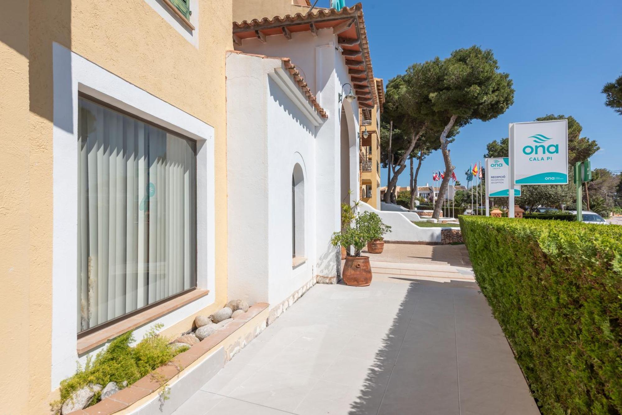 Aparthotel Ona Cala Pi Club Exterior foto